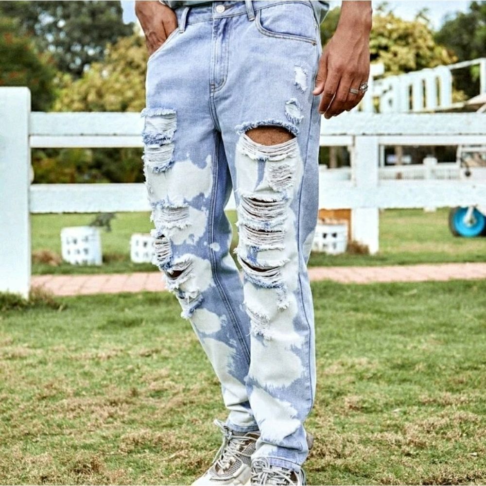 Men Washed Distressed Straight Leg Jeans - Picture 4 of 9